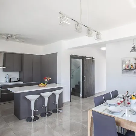 Villa Marylou *