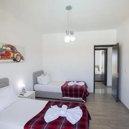 Marylou Villa