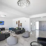 Villa Marylou *