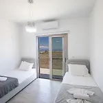 Marylou Villa *